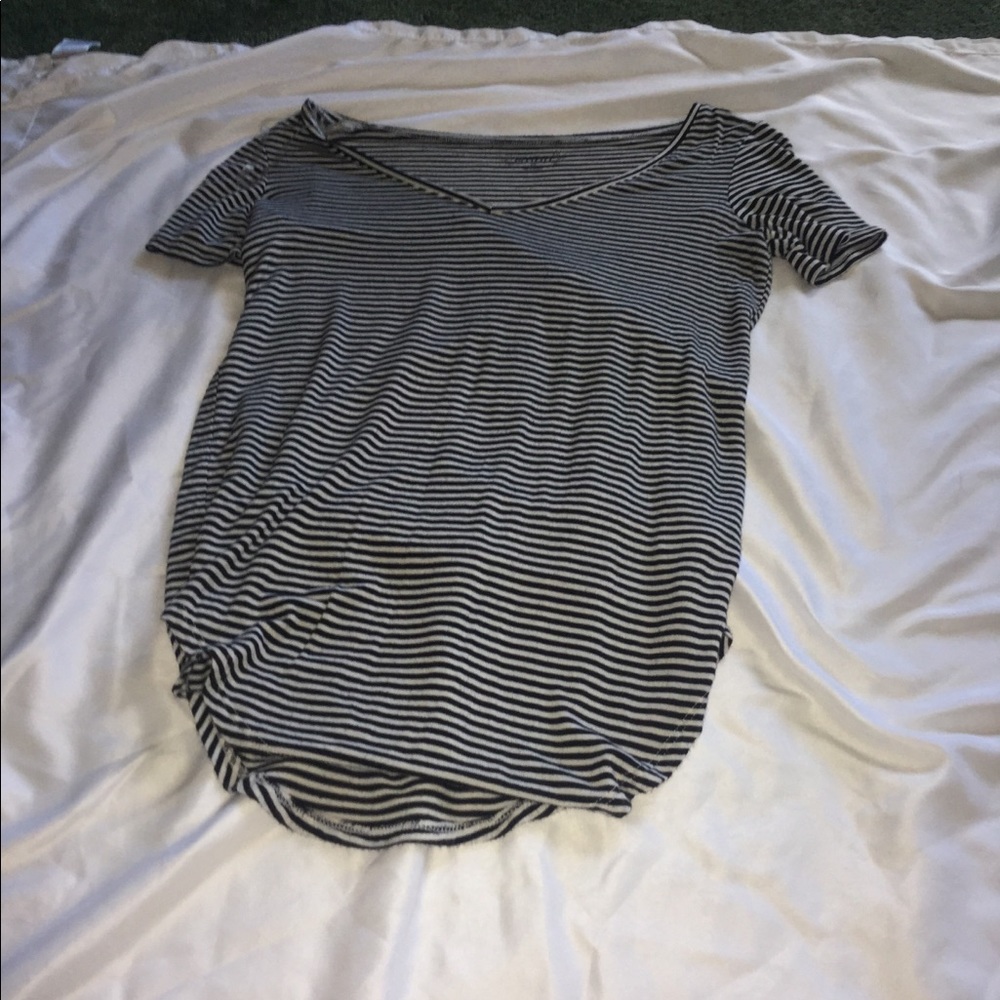 v neck striped t shirt
